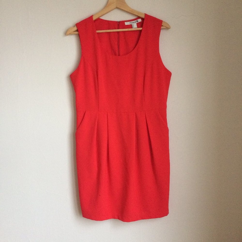 Forever 21 Red Shift Dress – with pockets!